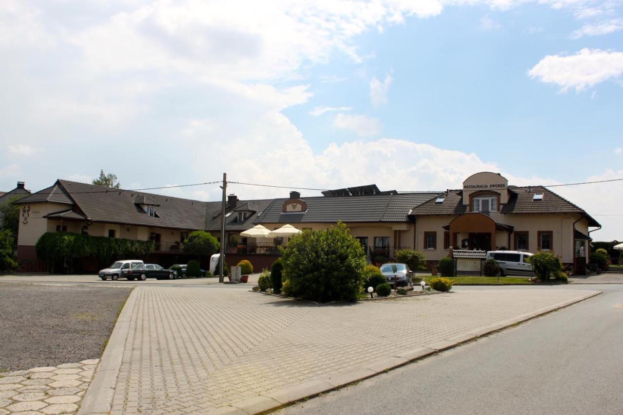 Dworek Szonowice エクステリア 写真